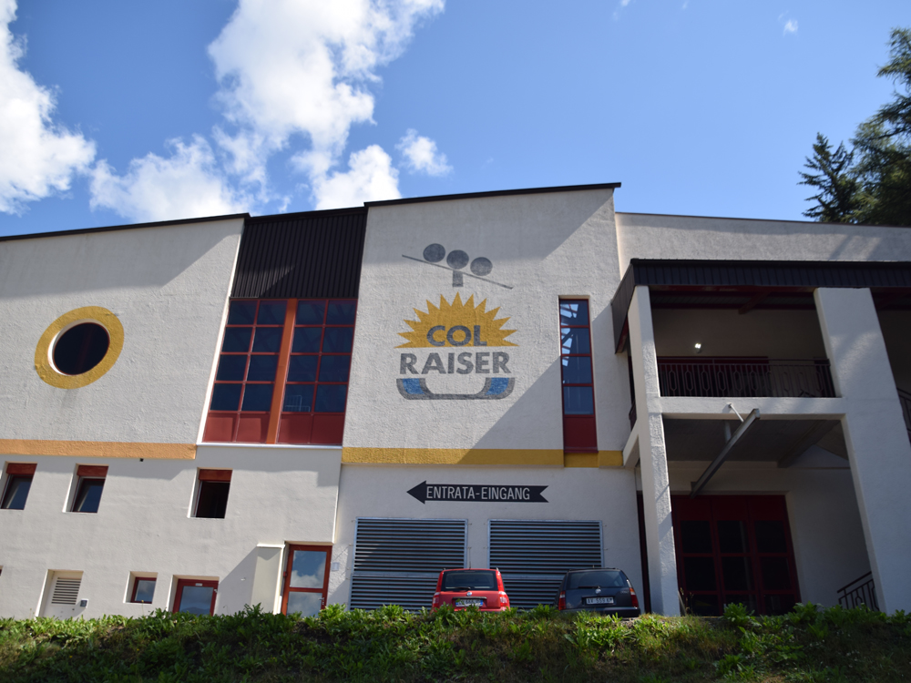 Col Raiser cable car in St.Christina - Val Gardena - Bergundbahn.com Col Raiser cable car in St.Christina - Val Gardena - Bergundbahn.com