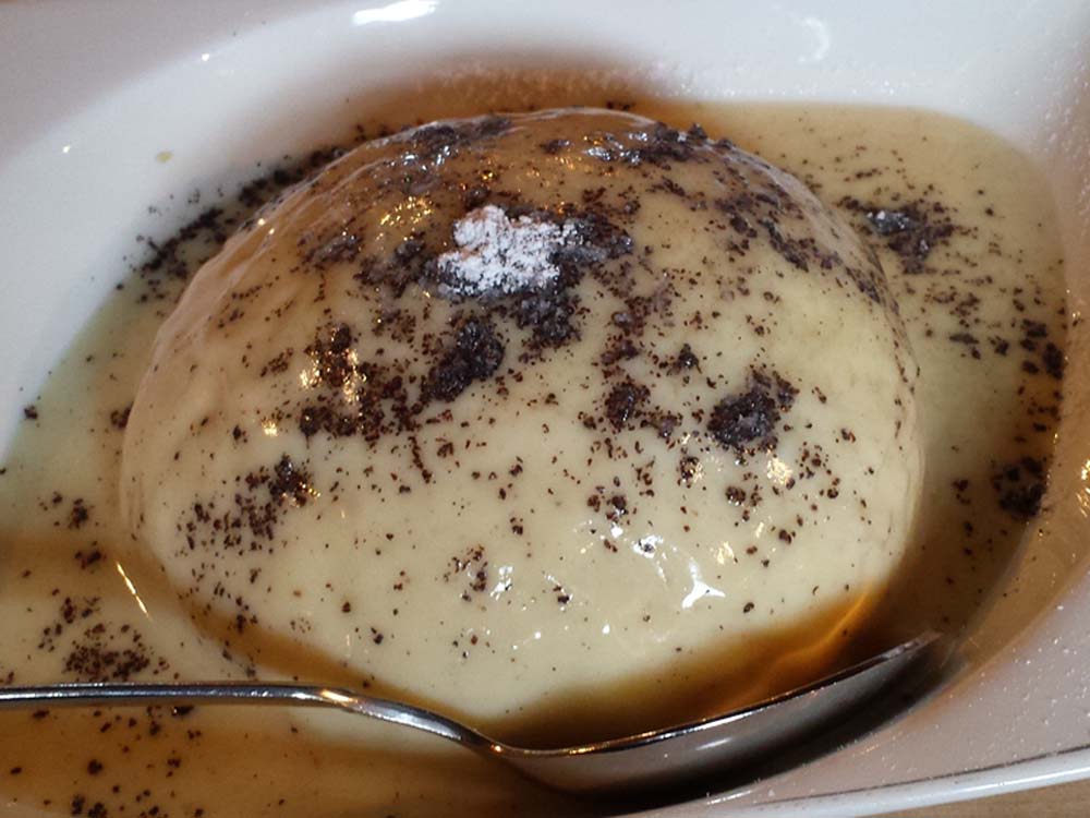 Recipe Germknödel - What is a Germknödel? - Bergundbahn.com Recipe Germknödel - What is a Germknödel? - Bergundbahn.com