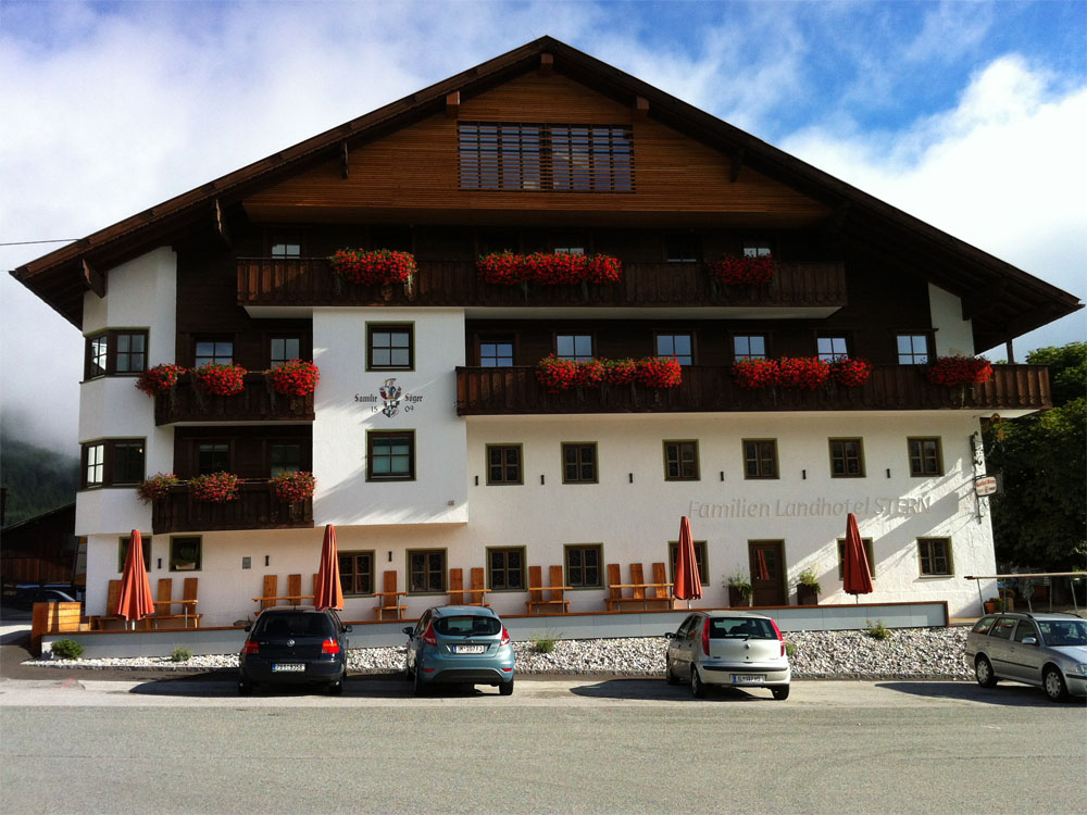 Family hotel Landhotel Stern Obsteig in Tyrol - Bergundbahn.com